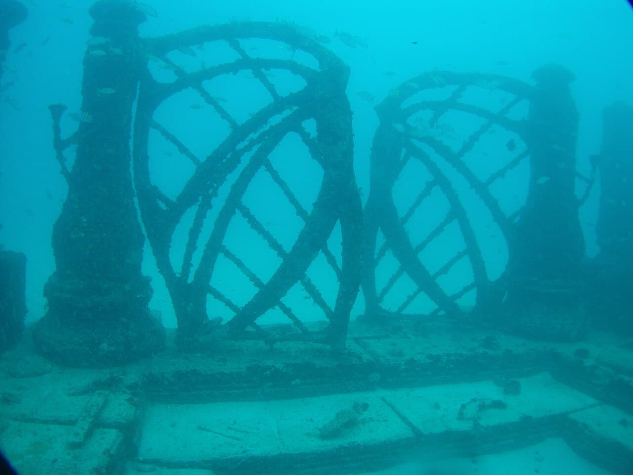 Atlantis Divers